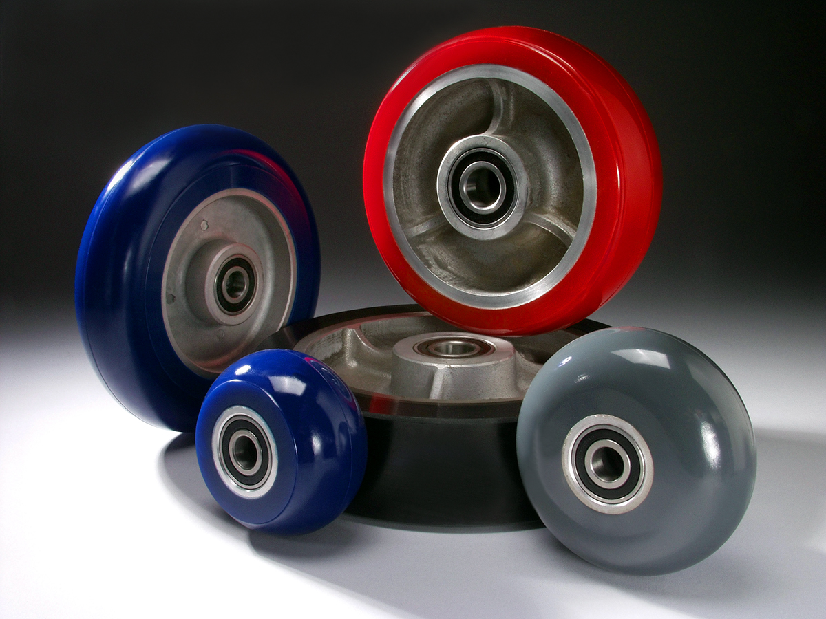 Five aluminum core wheels in different colors
